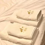 Troja Resort - Hotel & Restaurant