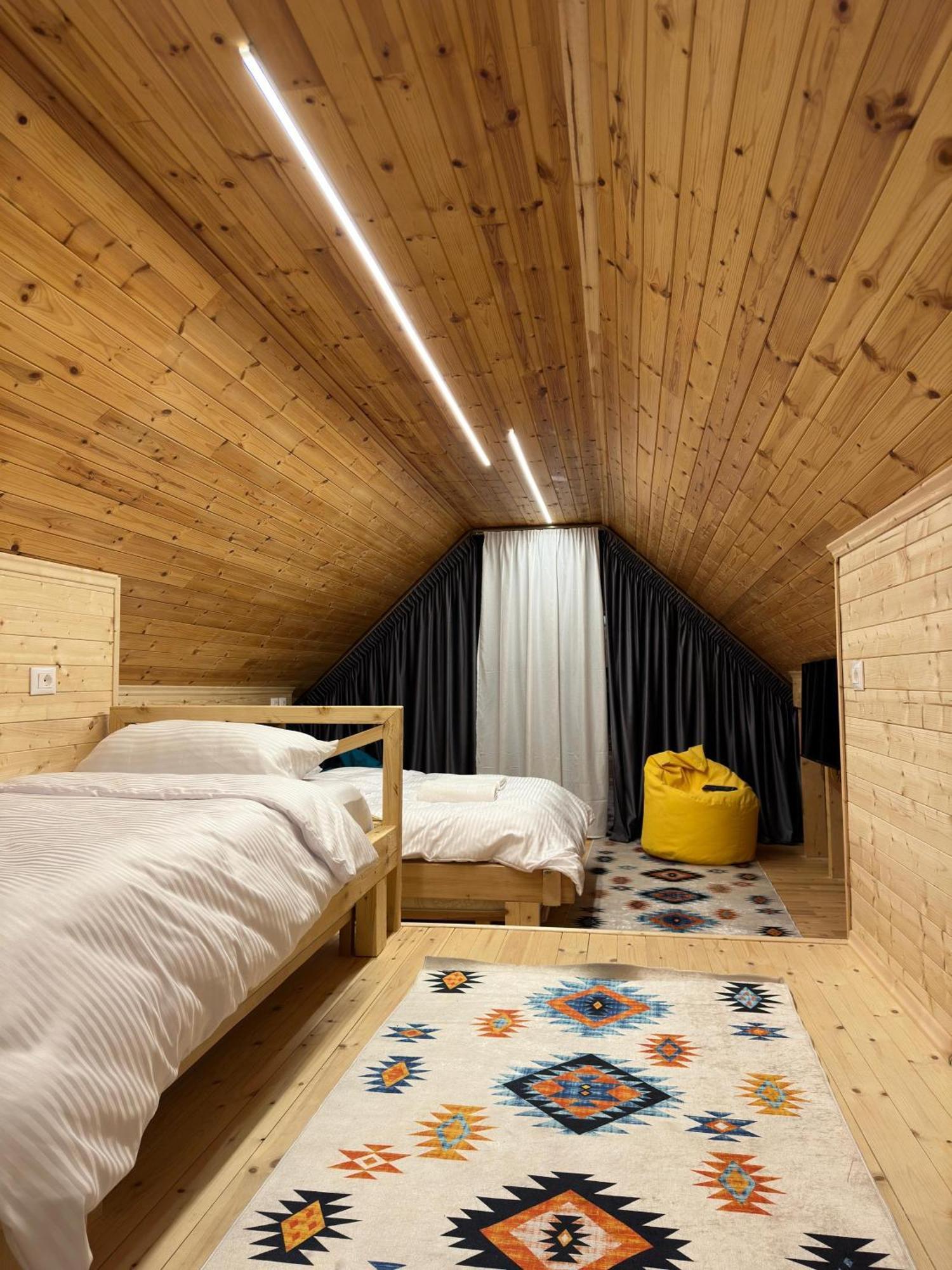 Troja - & Restaurant Hotel 4*